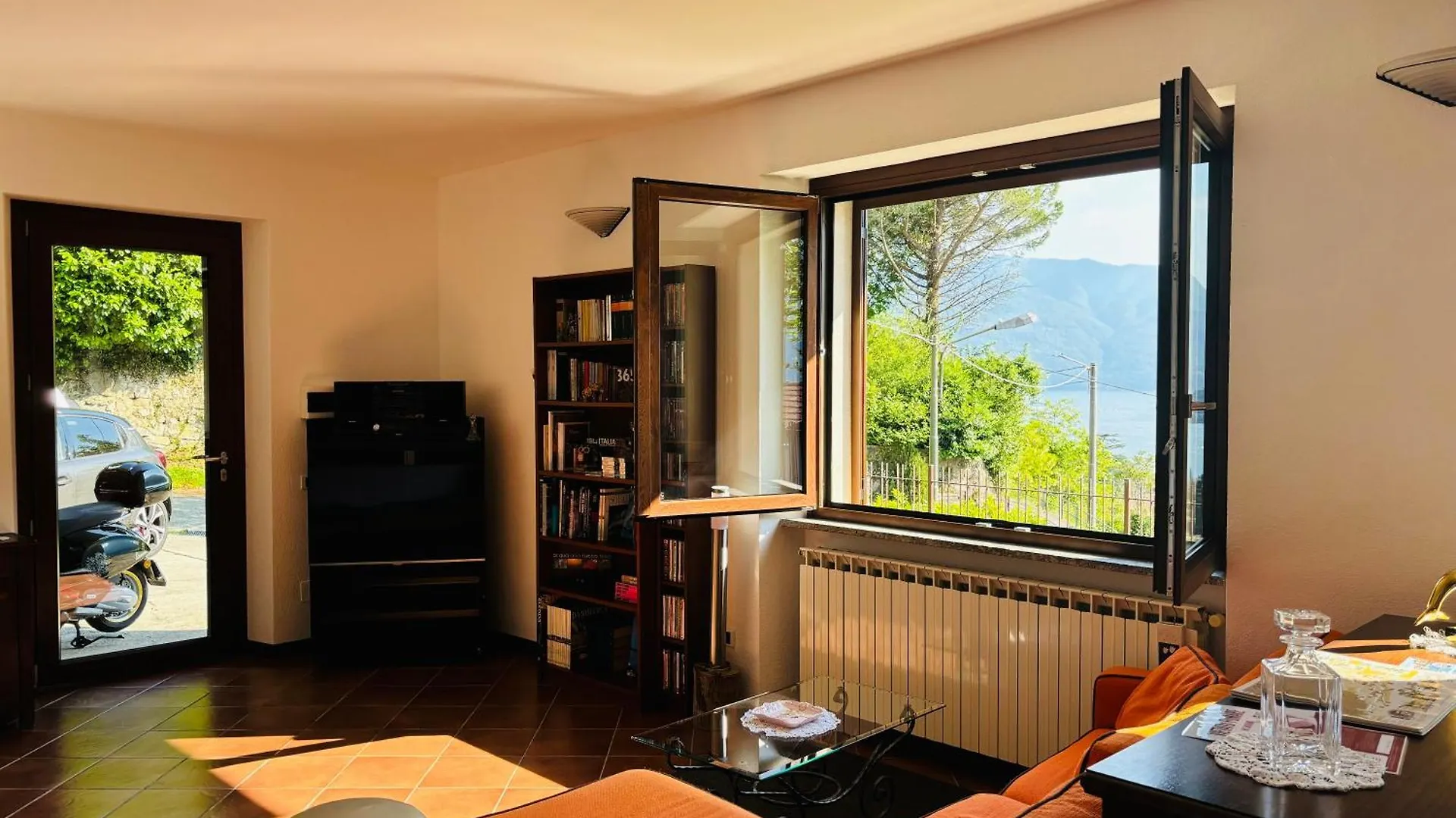 Incanto Nesso Parking And Lake View 0*,  Włochy